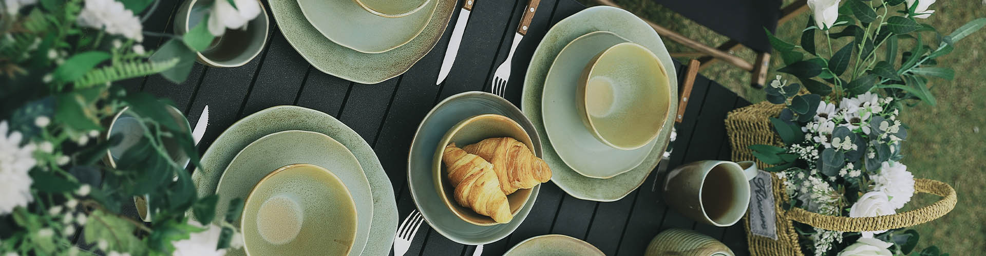 FENN CERAMIC DINNERWARE SET
