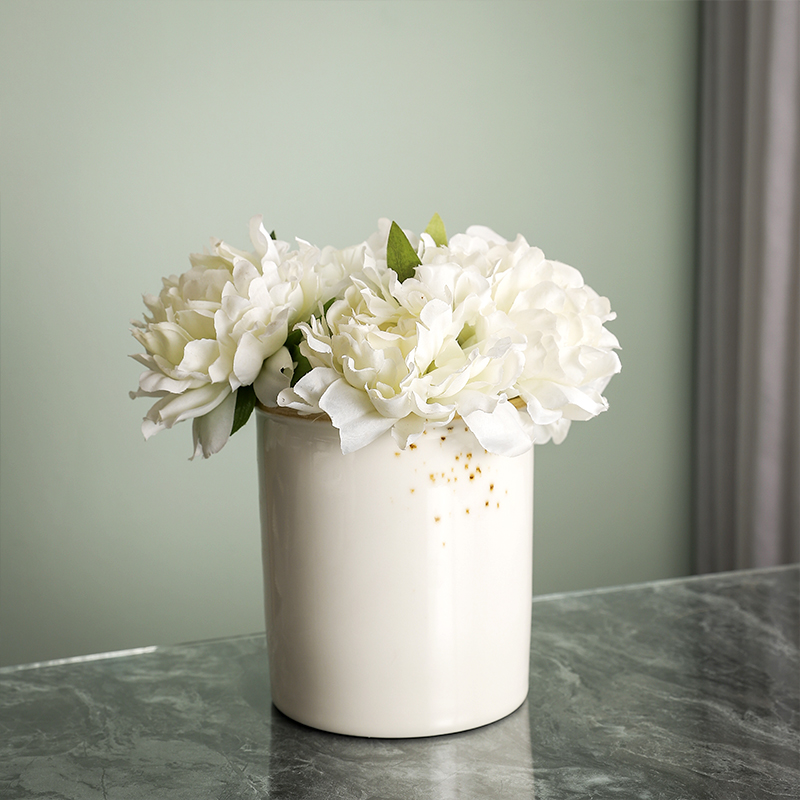 Fenn Ceramic Vase